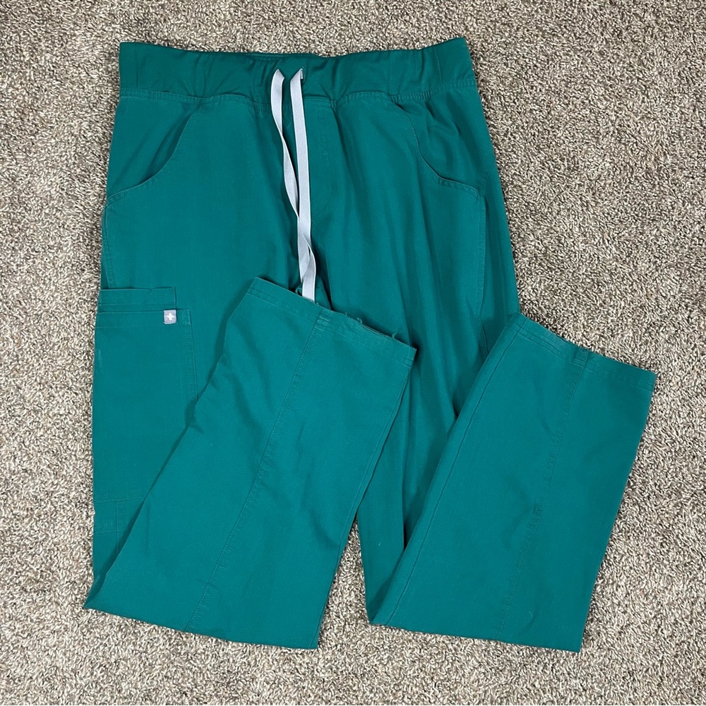Figs Kade Cargo Scrub Pants Green Women’s Size Medium Hospital Nurse Tech